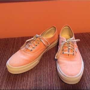 Vans “Off The Wall” Woman’s Orange Canvas Shoes.